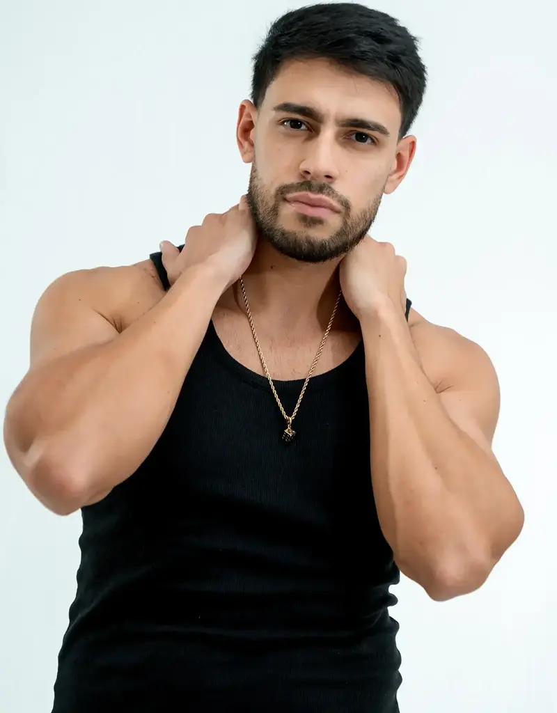 Agustin G.