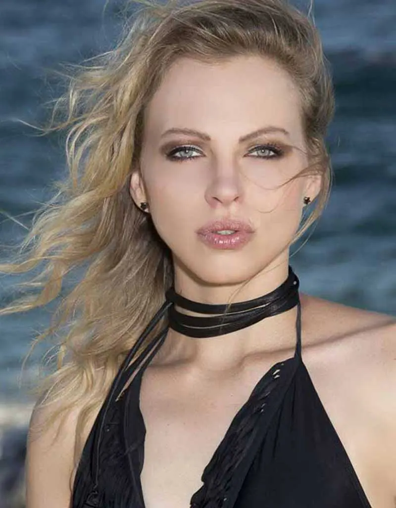 Melanie S.